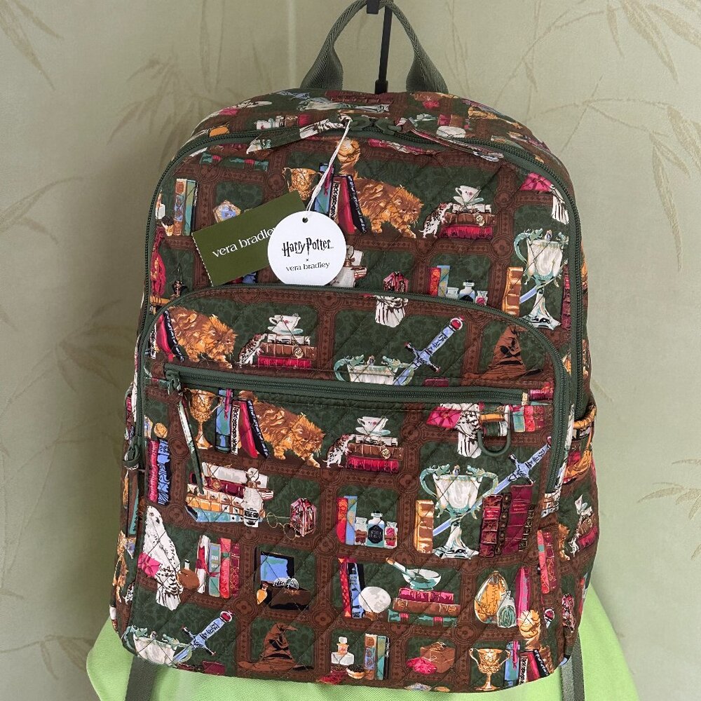 VERA BRADLEY HARRY POTTER BANCROFT BACKPACK:NWT HOGWARTS LIBRARY